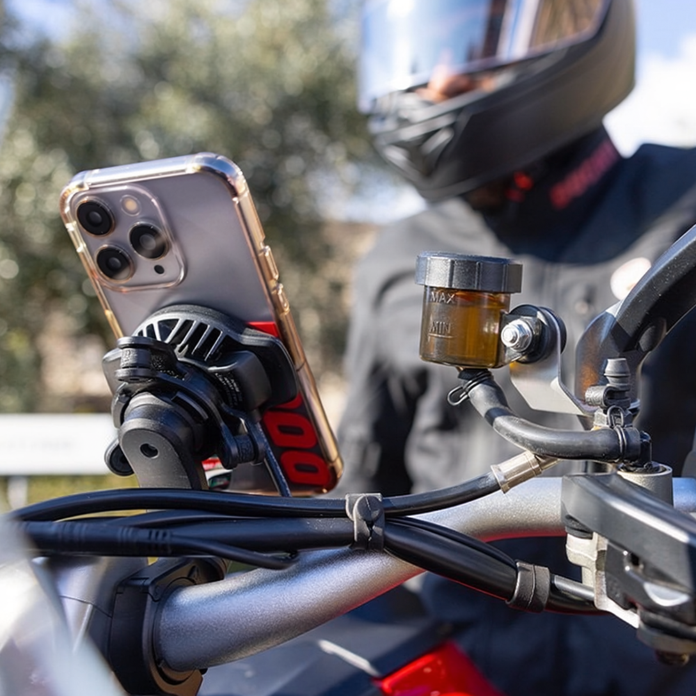 How to Choose Your Motorcycle Phone Mount: Buying Guide