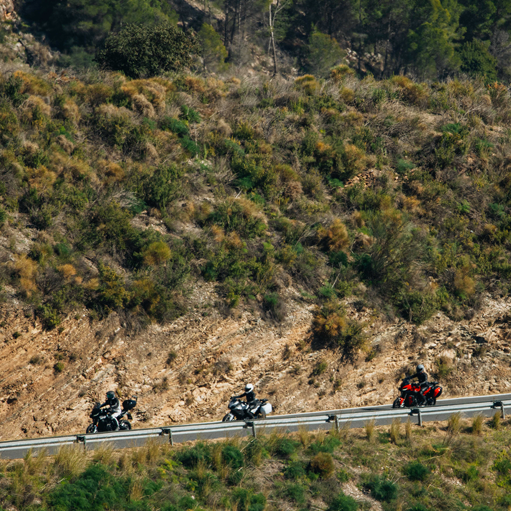 Motorroute door de Pyreneeën