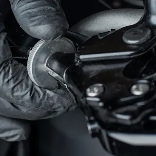 Clutch lever adjuster tool