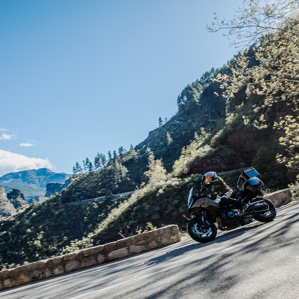 Las 5 mejores rutas en moto por Francia