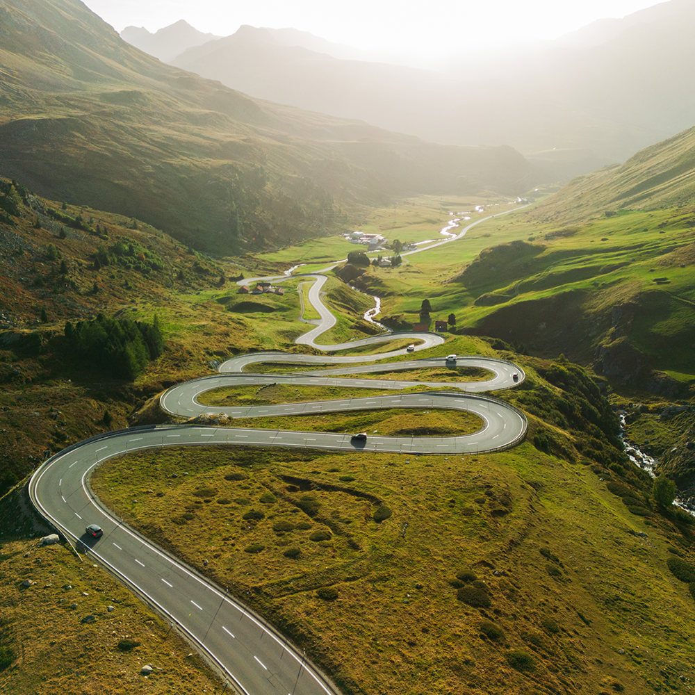 Top 5 motorroutes in de Alpen
