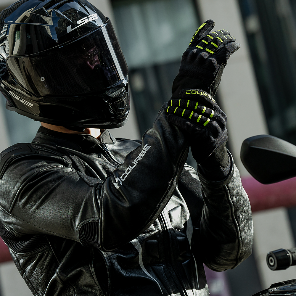 The Ultimate Guide to Motorcycle Gloves