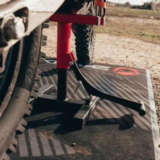 Dirtbike baanrand benodigdheden voor beginners