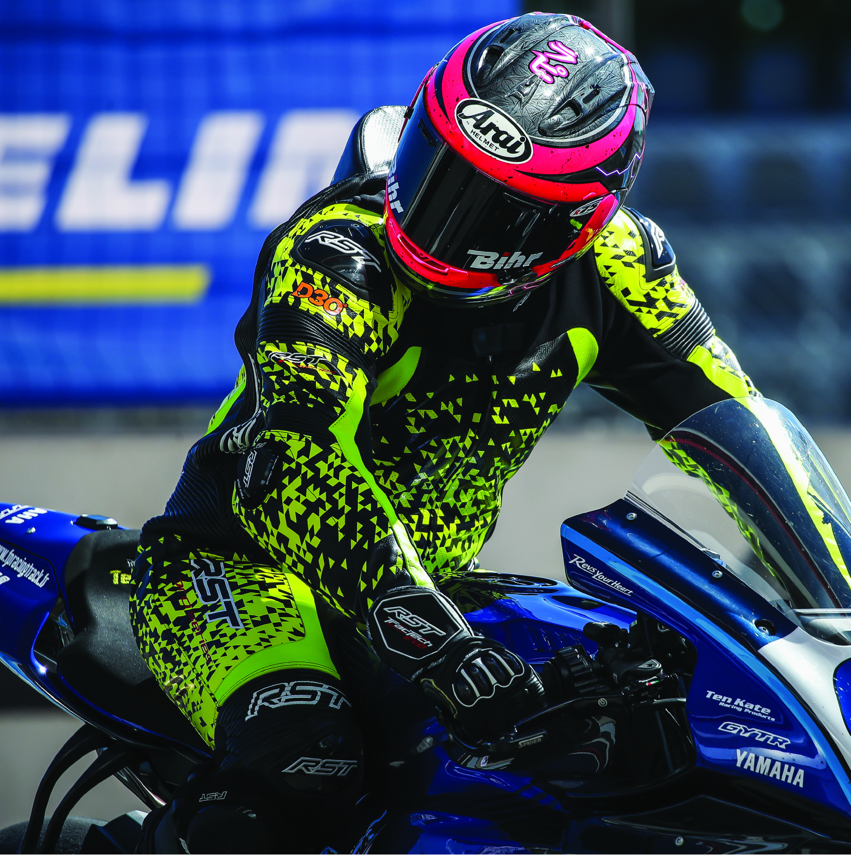 RST