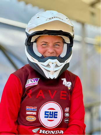 Larissa Papenmeier