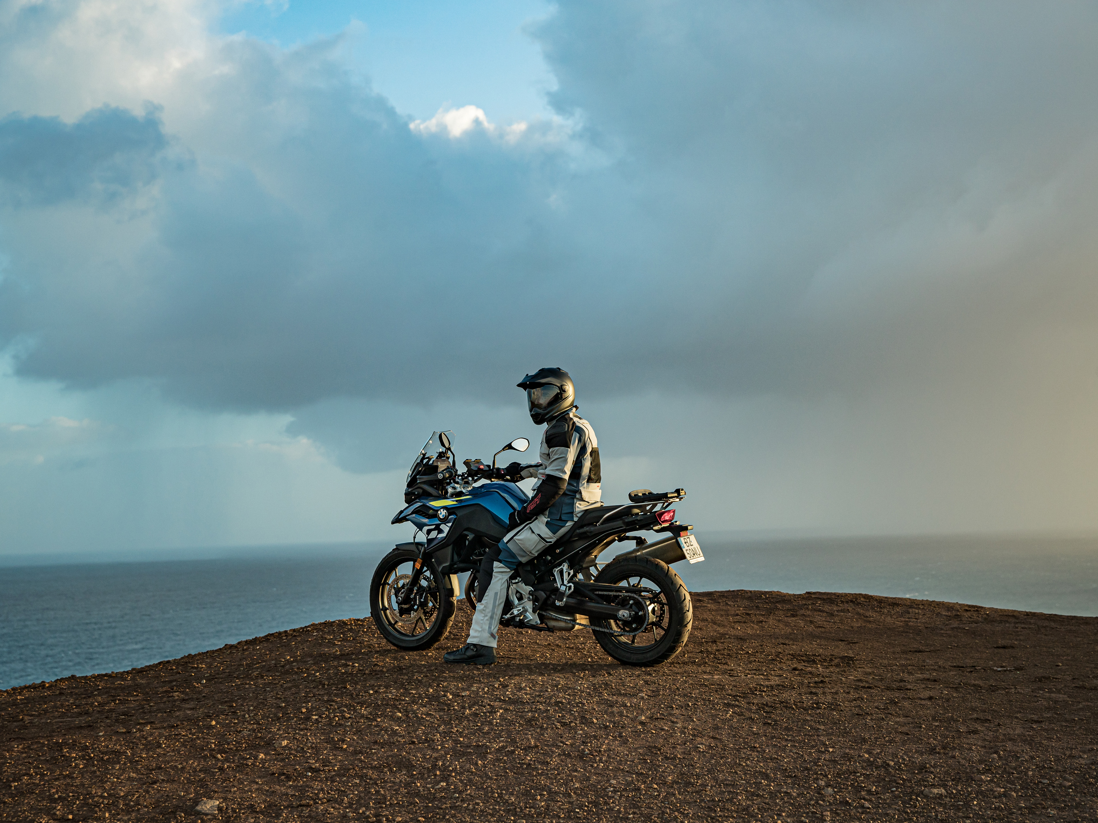 RST