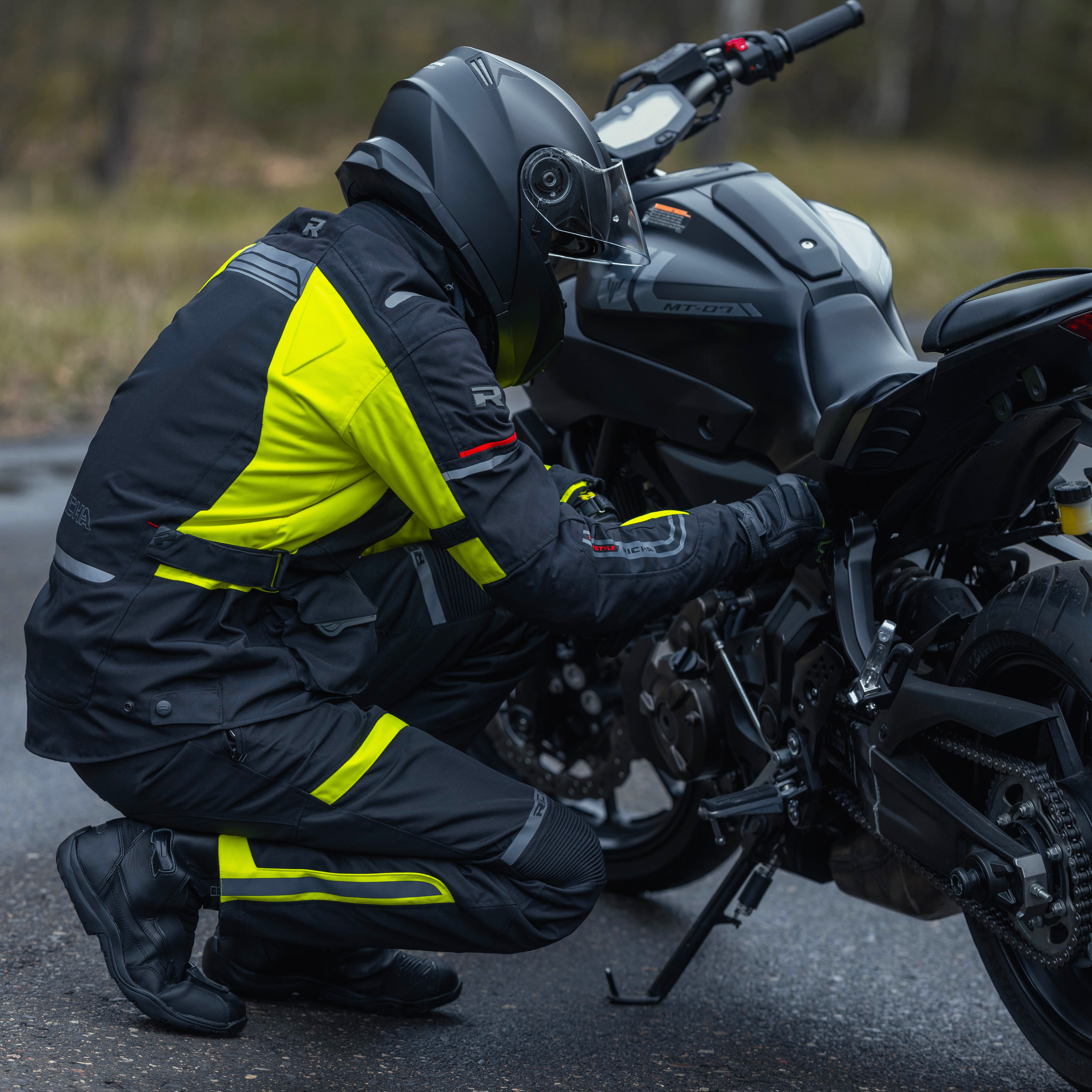 How to Ride a Motorcycle in the Rain