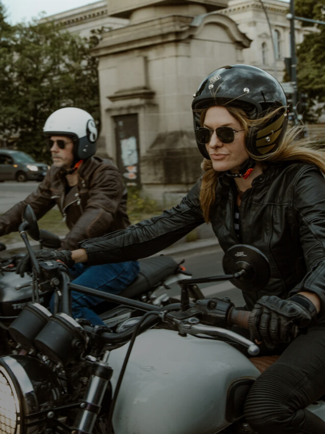 Motoruitrusting, onderdelen & accessoires online | 24MX